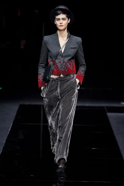 Look 52